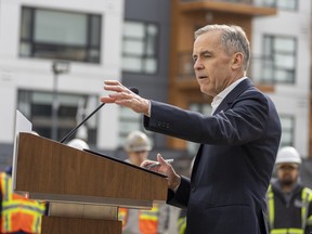 As Carney die geskiedenis waarlik verstaan, sou hy verstaan dat werklike oplossings uit die markkragte ontketen word, nie mislukte nietigheidsprojekte wat deur die regering geklee is as behuisingsplanne nie, skryf Kim Moody.