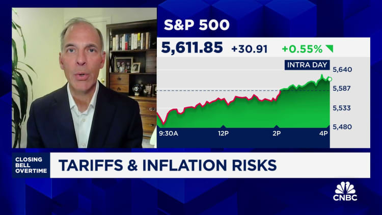 Moody's Mark Zandi sê tariewe het die Fed in 'n moeilike posisie geplaas