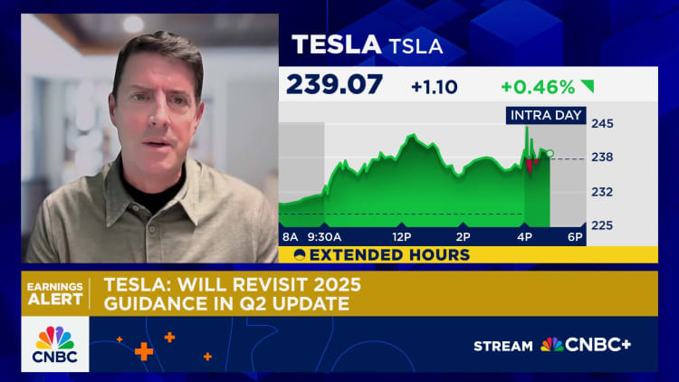 Die tariewe op batterye uit China kan moontlik hoë tariewe kos, het FMR gesê. Tesla -president