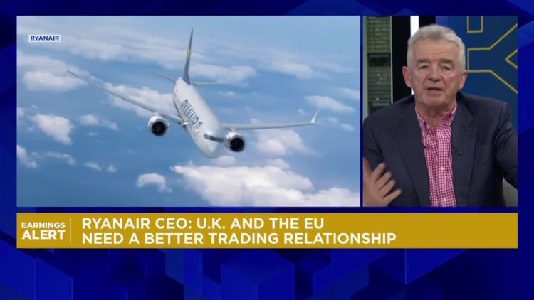 Die uitvoerende hoof van Ryanair het gesê Boeing het aansienlik verbeter, oliepryse is 'n windwind