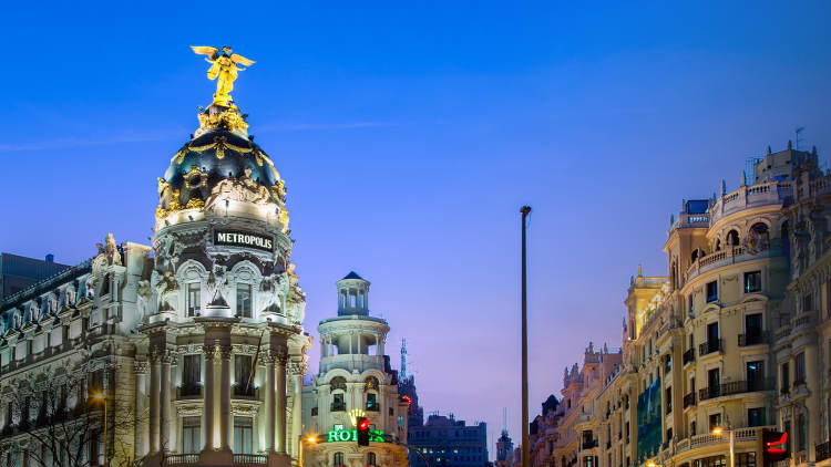 Hoe die ultra -rykes in Madrid reis