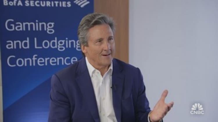 Bill Hornbuckle, uitvoerende hoof van MGM Resorts oor die uitdagings in Vegas, Amerikaanse reis