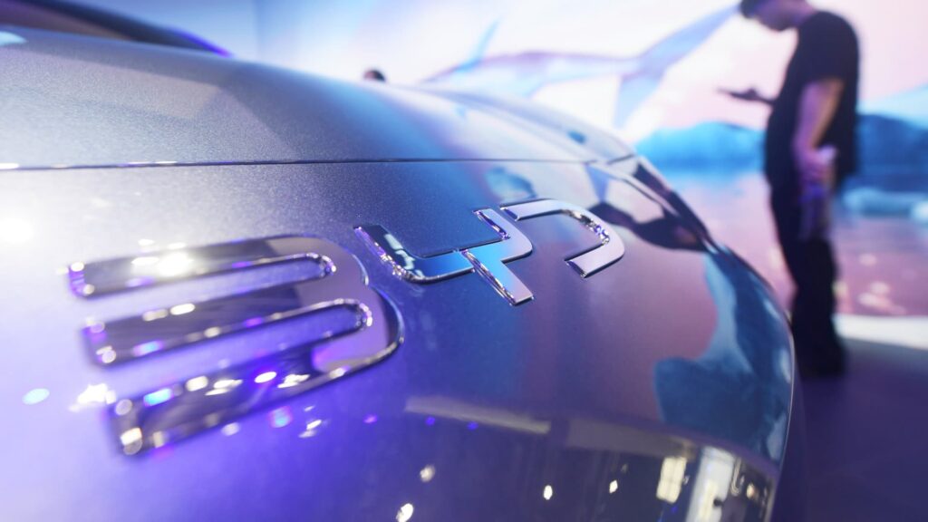 BYD -maandelikse verkope is die eerste keer in 2025 veroorsaak, wat die verlangsameprobleem vererger