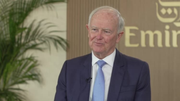 Kyk na CNBC se volledige onderhoud met die Emirates Airline President