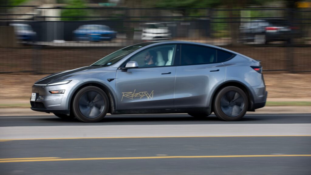 Tesla toets selfbesturende motors in Austin