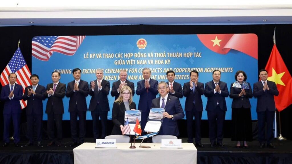 Viëtnamese lugrederye teken ooreenkomste vir byna 100 Boeing-stralers