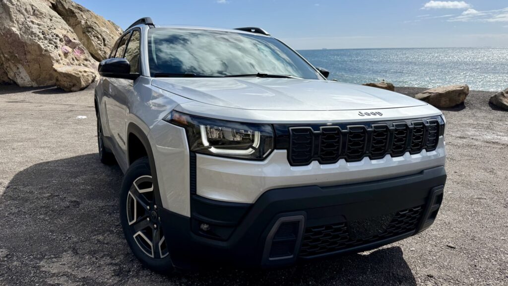 Nuwe Jeep Cherokee om Stellantis se Amerikaanse verkoopsomswaai te lei