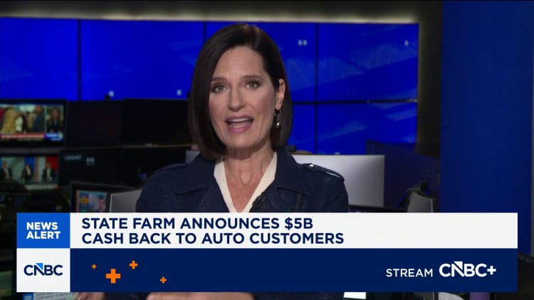 State Farm kondig $5 miljard aan kontantopgawes aan motorkliënte aan