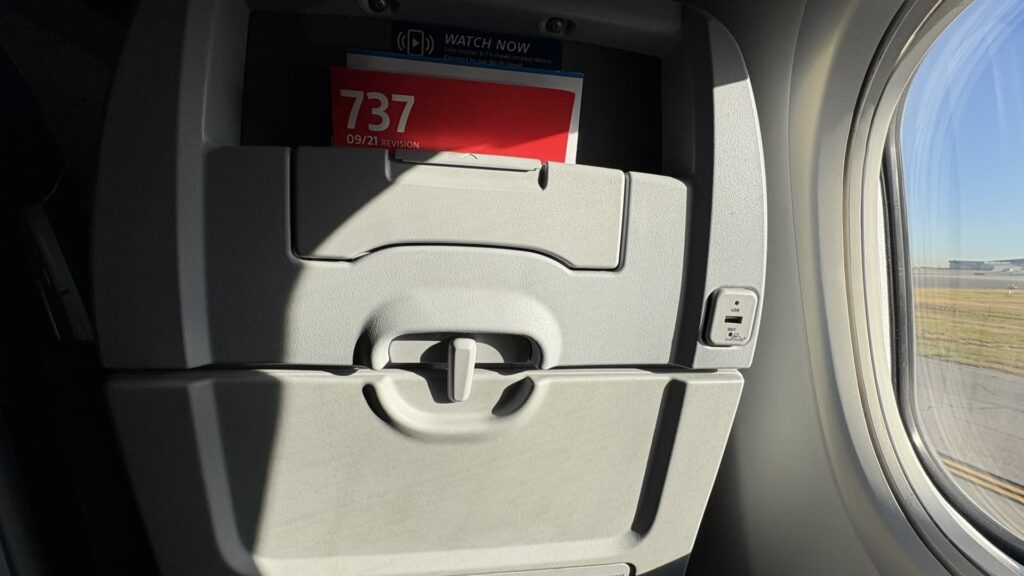 American Airlines oorweeg Wi-Fi, vermaak-opgraderings tydens vlug