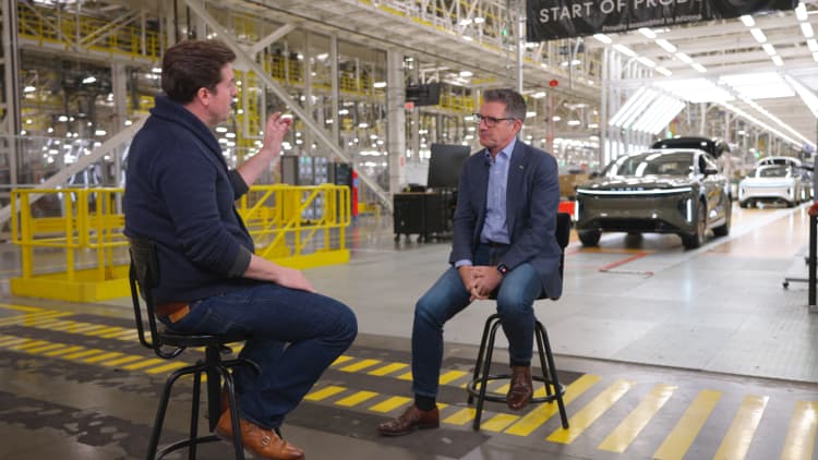 Binne Lucid se omkeerplan met hoë inset