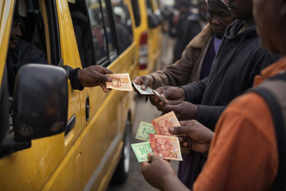 Stygende brandstofkoste verdiep ongelykheid, hamer taxi-afhanklike werkers