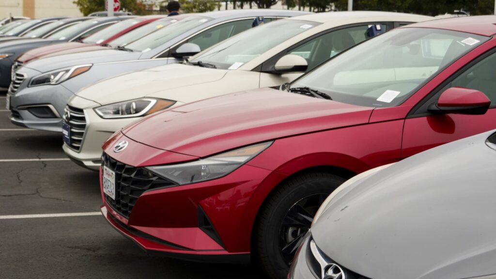 Motorleningsbetalings bo $1 000 per maand groei