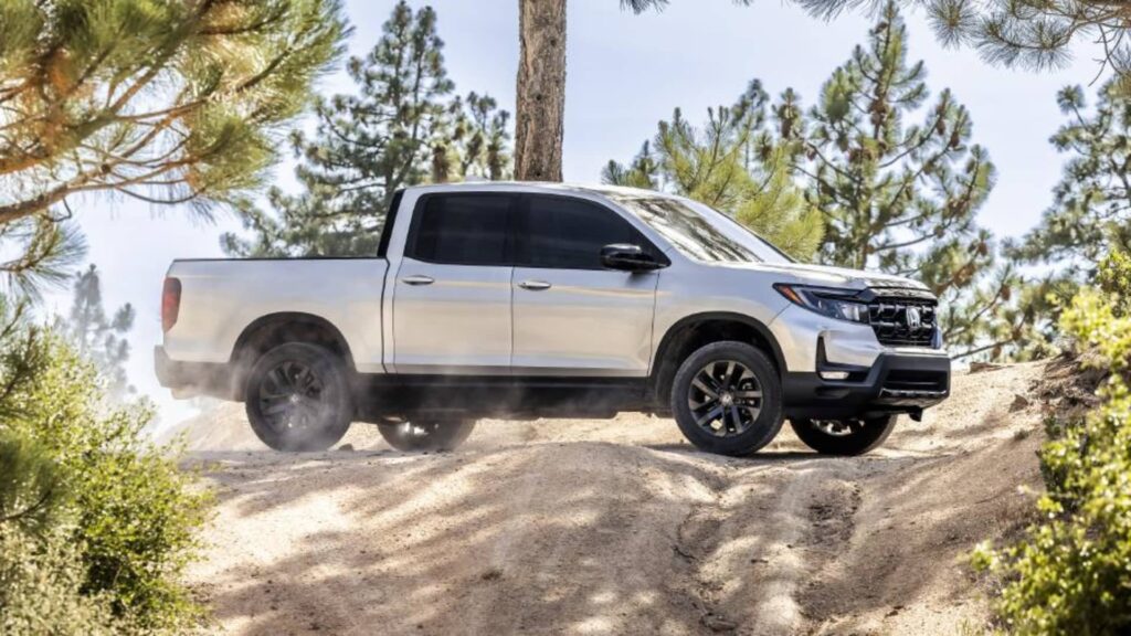 Honda terg nuwe VSA-vervaardigde middelslag-bakkie